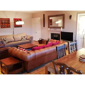 Pass The Keys Large Maisonette With Wonderful Views Of Apartment